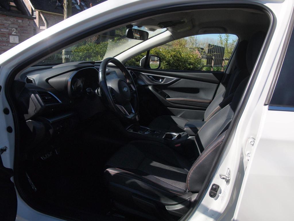 Subaru XV 2.0i e-BOXER | Trekhaak | Trekgewicht geremd 1270k, Auto's, Subaru, Euro 6, 4 cilinders, Wit, Origineel Nederlands