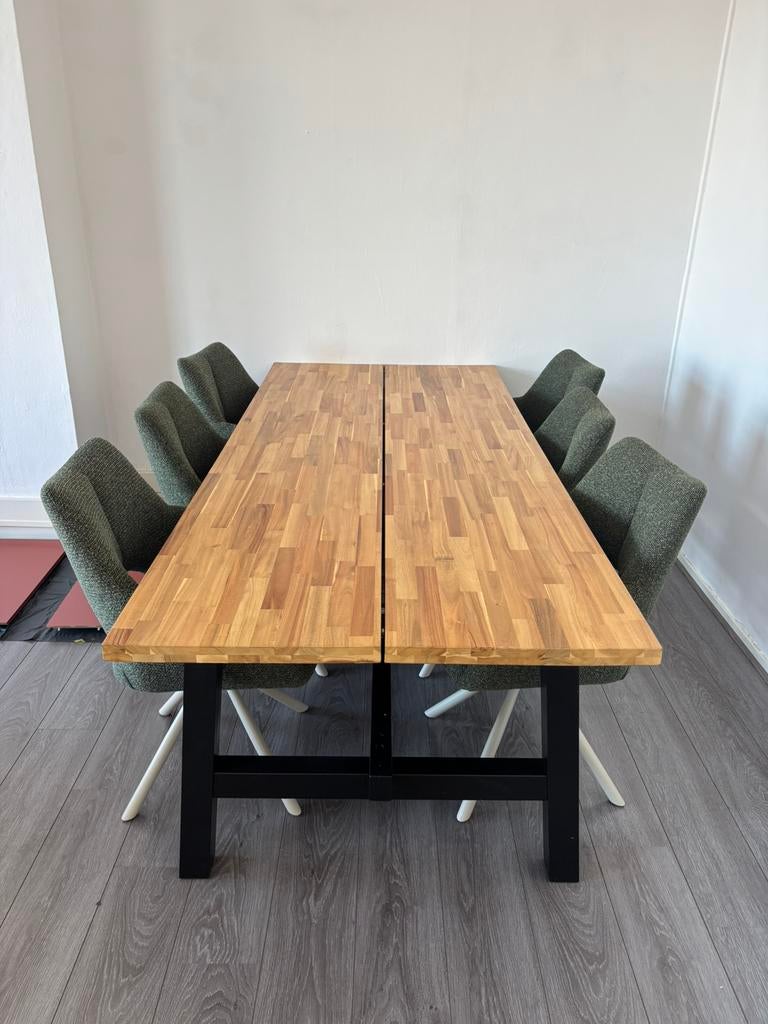 Eettafel Skogsta IKEA + bankje, Ophalen, Gebruikt, 200 cm of meer, 50 tot 100 cm