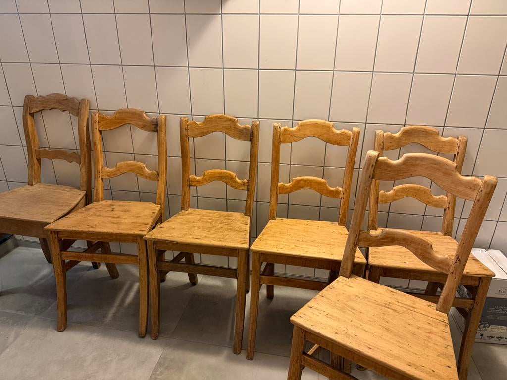 Boeren stoeltjes, Ophalen