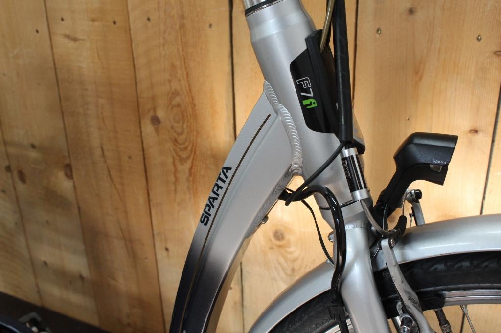 Sparta entree, extralage instap 51cm frame hoogte en 14.5 AH, Ophalen, Sparta, Gebruikt, Velgrem