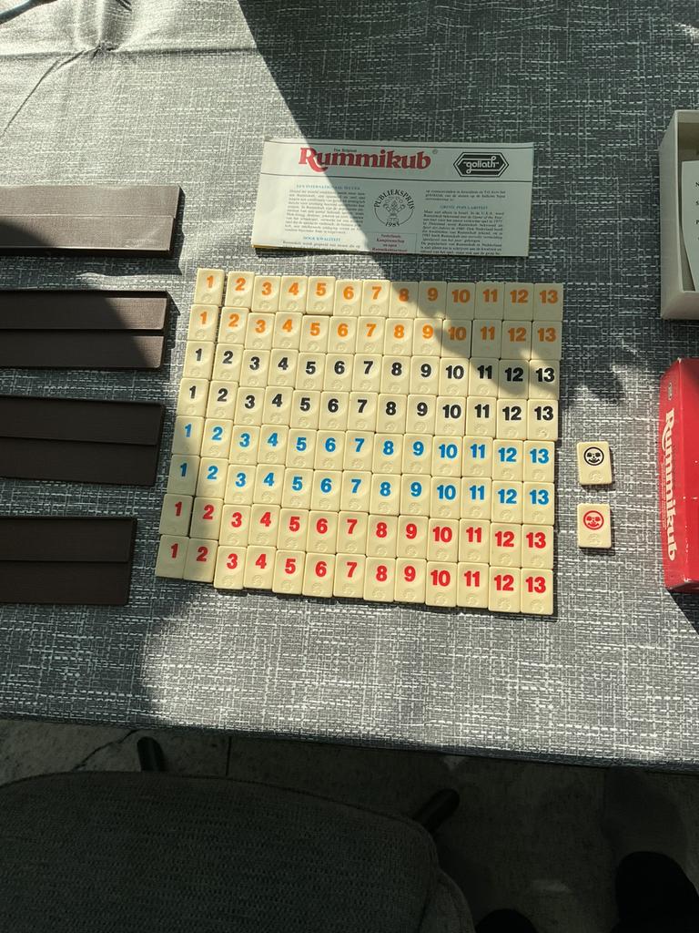 Rummikub als nieuw helemaal compleet, Ophalen, Zo goed als nieuw