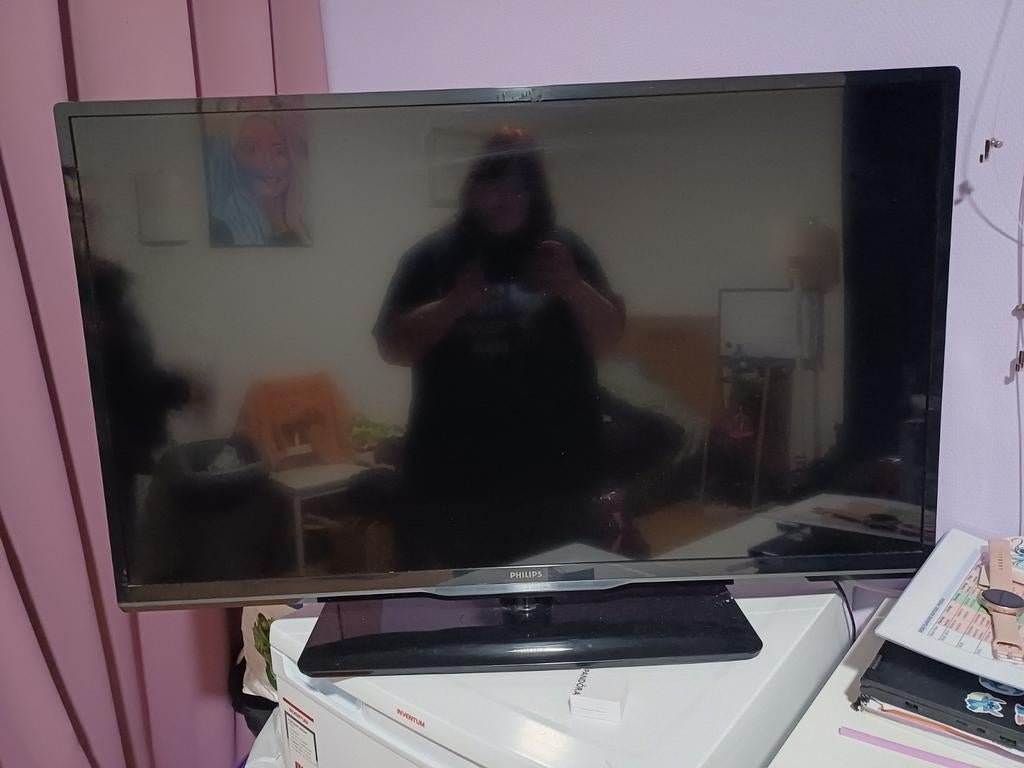 Philips TV - Werkt prima, ophalen in Almere, Audio, Tv en Foto, Ophalen, Philips, Gebruikt, 100 cm of meer