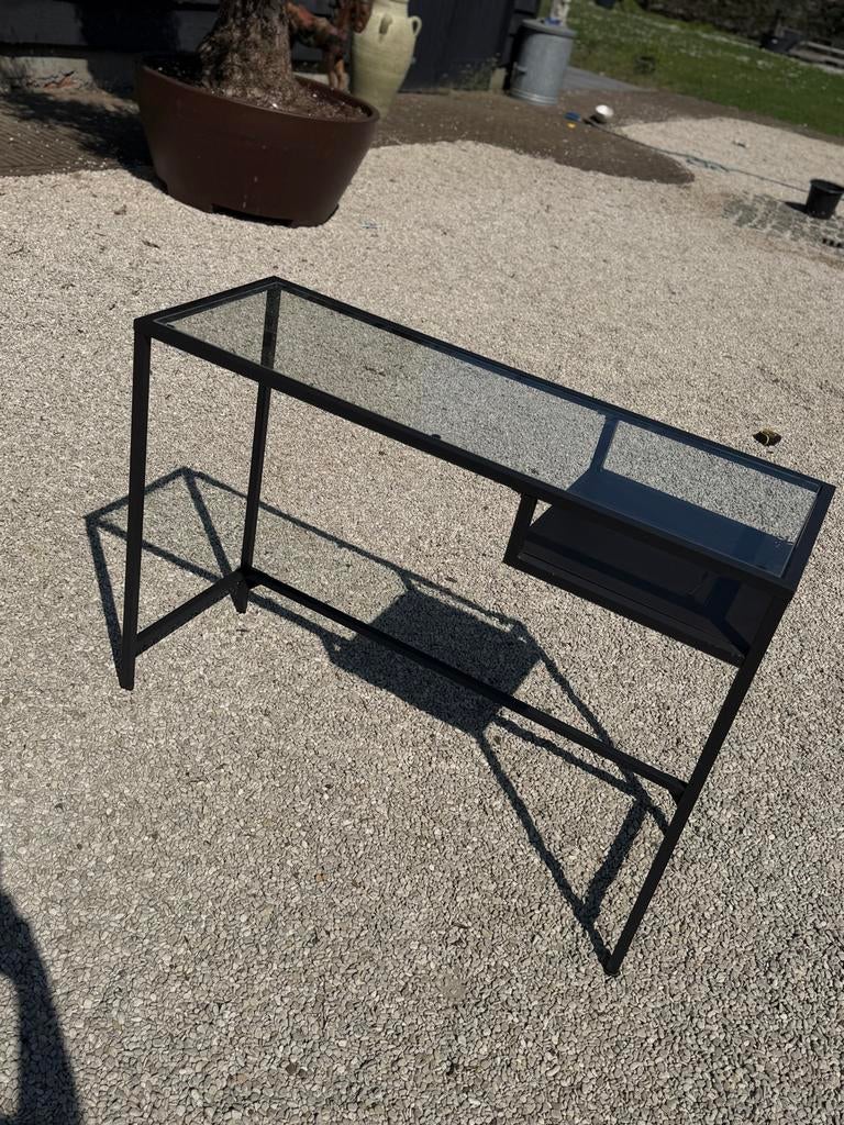 IKEA VITTSJÖ laptoptafel zwart - 100x36 cm, Gebruikt, 70 tot 120 cm, Ophalen of Verzenden, Glas