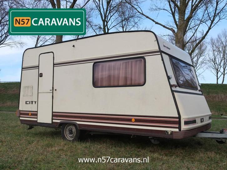KOOPJE: Bürstner City 390, Caravans en Kamperen, Caravans, Bedrijf, tot en met 2, 500 - 750 kg, Rondzit, Bürstner, Dwarsbed, Lengtebed