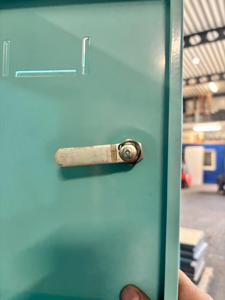 5 stuks identieke lockerkast / kluisjeswand / garderobe kast, Ophalen, Gebruikt