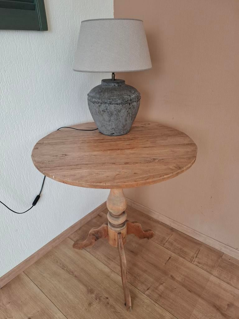Landelijk wijntafeltje, Huis en Inrichting, Tafels | Bijzettafels, Ophalen, Gebruikt, Rond, 55 tot 75 cm