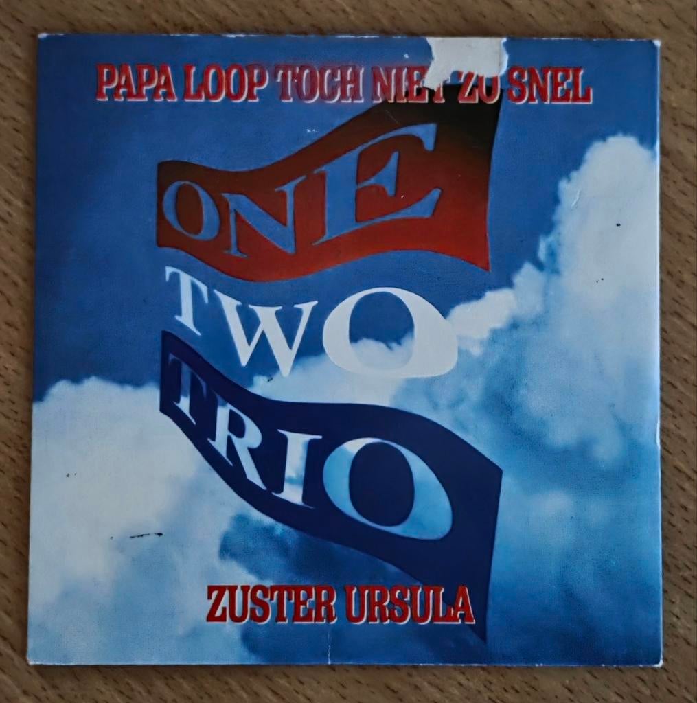 One Two Trio  - Zuster Ursela cd single, Ophalen of Verzenden, Gebruikt