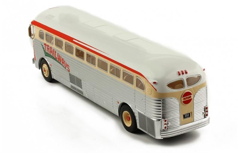 Bus Greyhound GMC PD-3751 1955 - IXO 1/43 - Autocar Miniature - Neuf Sous Blister
