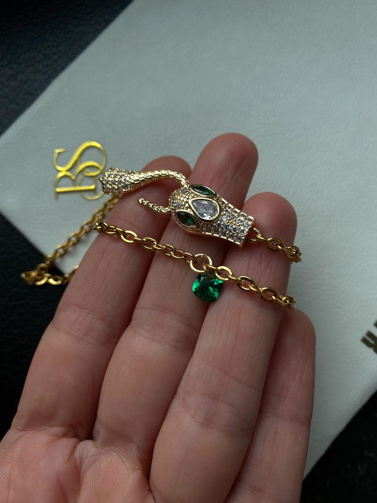Groene nano smaragd ketting, Nieuw, Ophalen of Verzenden, Steen of Mineraal, Met kristal
