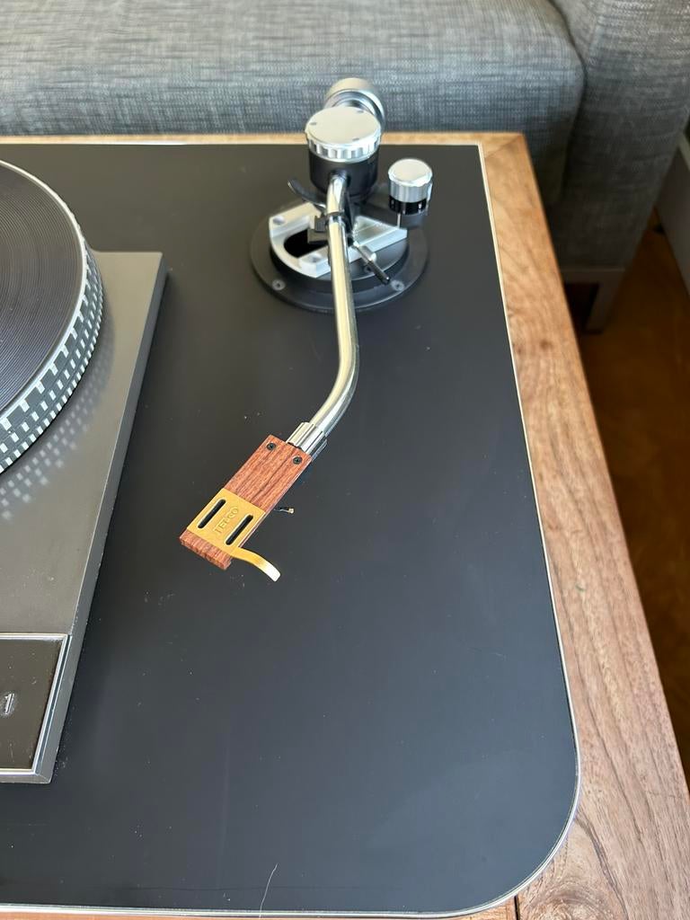 Jelco tk850m 10” toonarm headshell HS30 en sme base nieuw, Audio, Tv en Foto, Platenspelers, Zo goed als nieuw, Overige merken