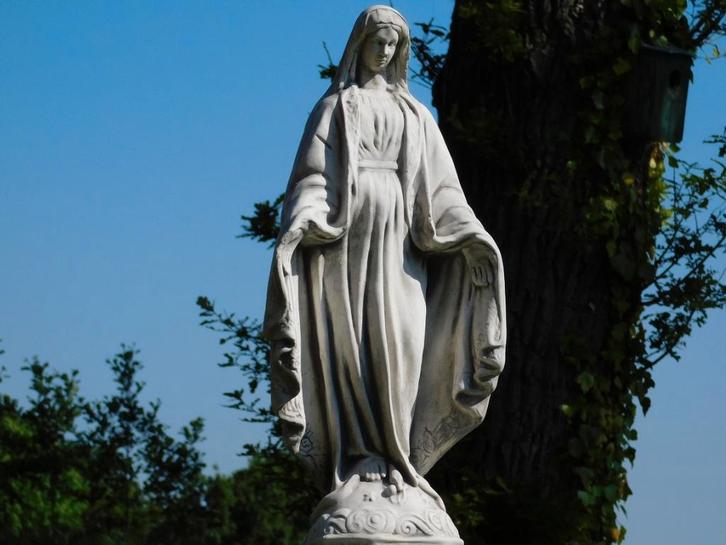 Beeld Maria - 68 cm - Steen, Tuin en Terras, Tuinbeelden, Nieuw, Mensenbeeld, Steen, Ophalen of Verzenden