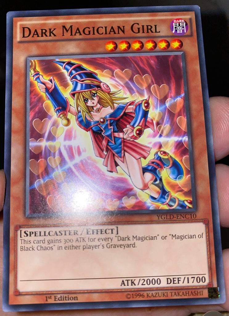 Yu-Gi-Oh! Dark Magician Girl YGLD 1st Edition !, Hobby en Vrije tijd, Verzamelkaartspellen | Yu-gi-Oh!, Ophalen of Verzenden, Zo goed als nieuw