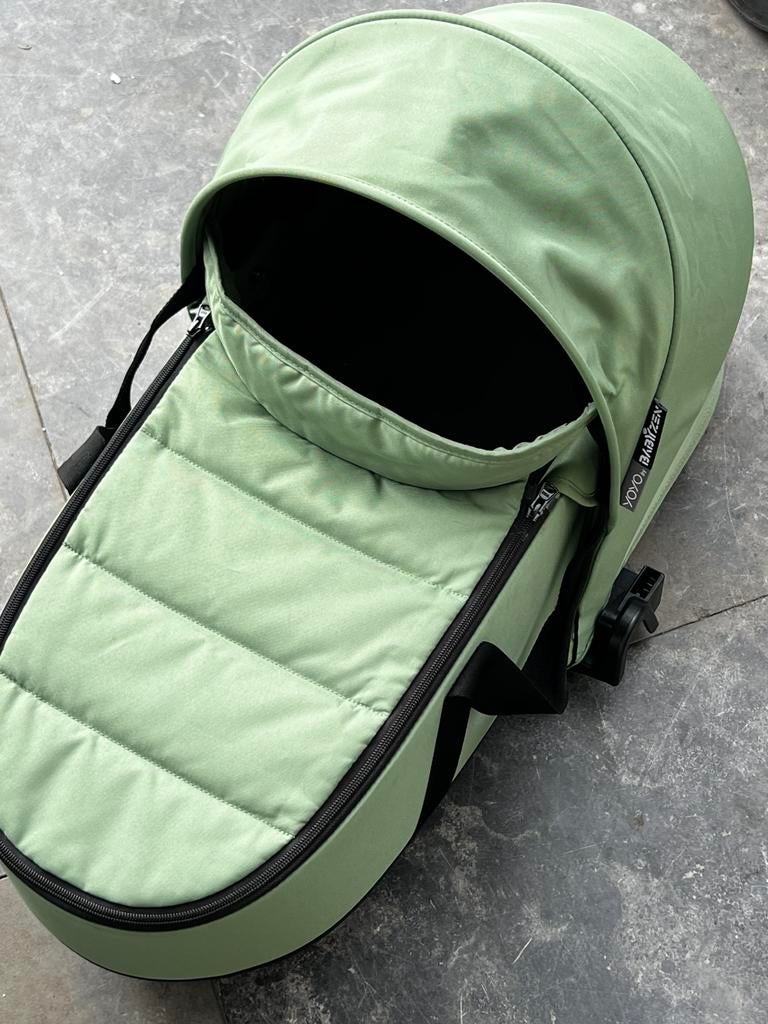 Stokke YOYO reiswieg (incl adapters), Zo goed als nieuw, Combiwagen, Met reiswieg, Ophalen