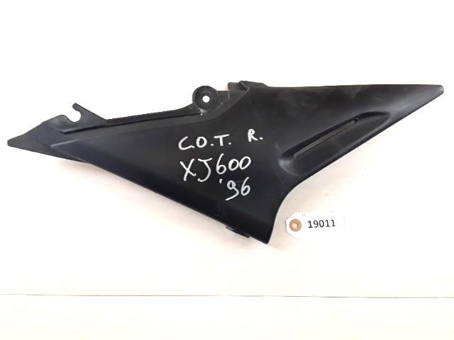 XJ600 1992 - 1996, 2004 - 2005 Yamaha Cover D1-35987
