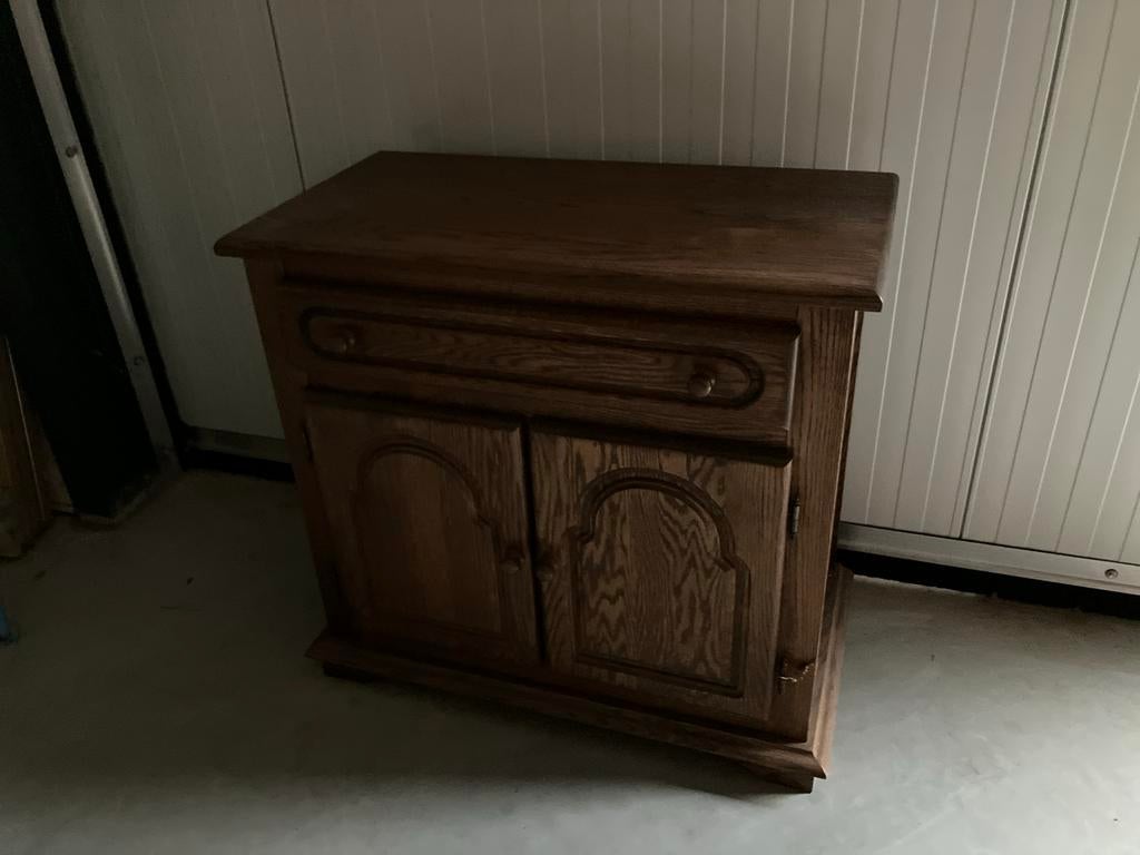 Massief eikenhouten kastje met lade en deurtjes, Ophalen of Verzenden, Gebruikt