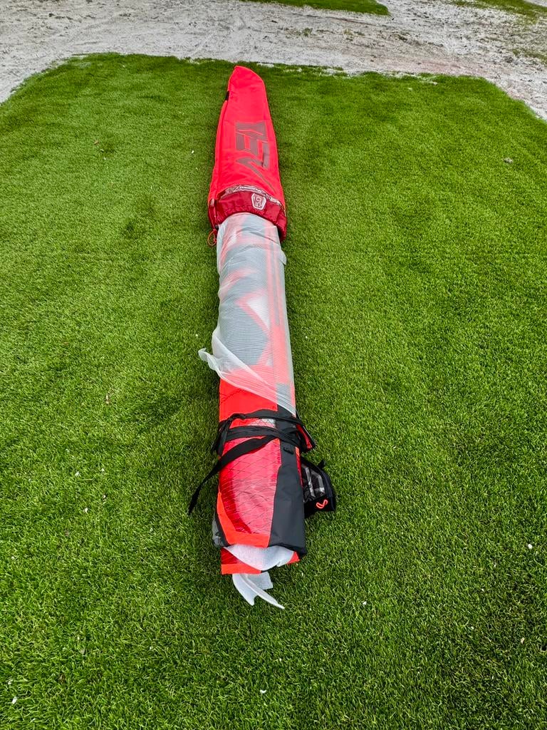 Severne Mach 8 5,0 Nieuw, Watersport en Boten, Windsurfen, Nieuw, Zeil, Met draagtas, 5 tot 7 m², Ophalen