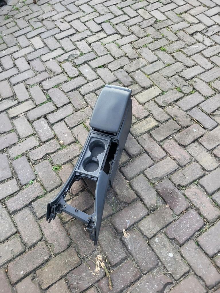 Volvo V70 Middentunnel Armsteun 2001-2007, Auto-onderdelen, Interieur en Bekleding, Ophalen of Verzenden