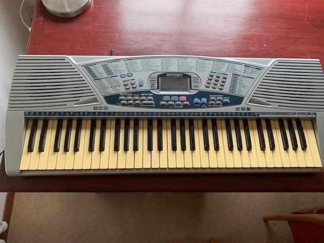 Keyboard Bontempi PM 747, 100% in orde met stroomvoeding, Muziek en Instrumenten, Keyboards, Ophalen, Gebruikt, Overige aantallen