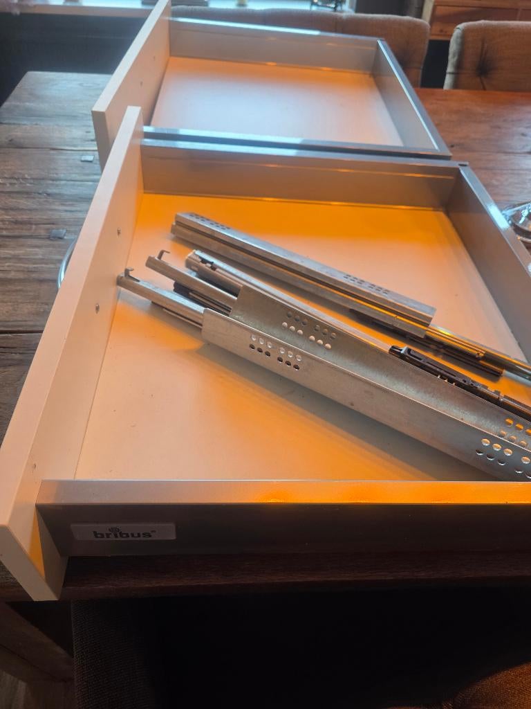 Bribus keukenlades, Ophalen, Wit, Nieuw, 50 tot 100 cm