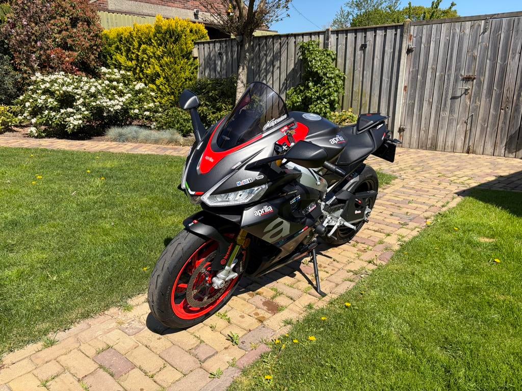 Aprilia rs660 mivv uitlaat + veel extra’s, 2 cilinders, Occasion, Motorrijbewijs A, Cruise Control
