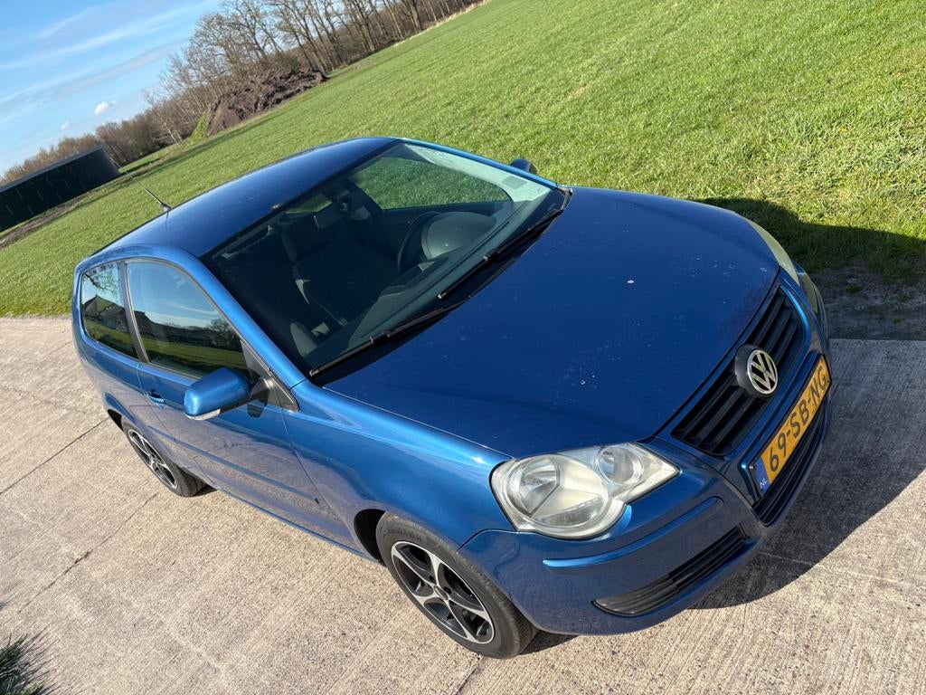 Volkswagen Polo 1.4 55KW 2005 Blauw, Auto's, Volkswagen, Particulier, Polo, ABS, Airbags, Airconditioning, Centrale vergrendeling