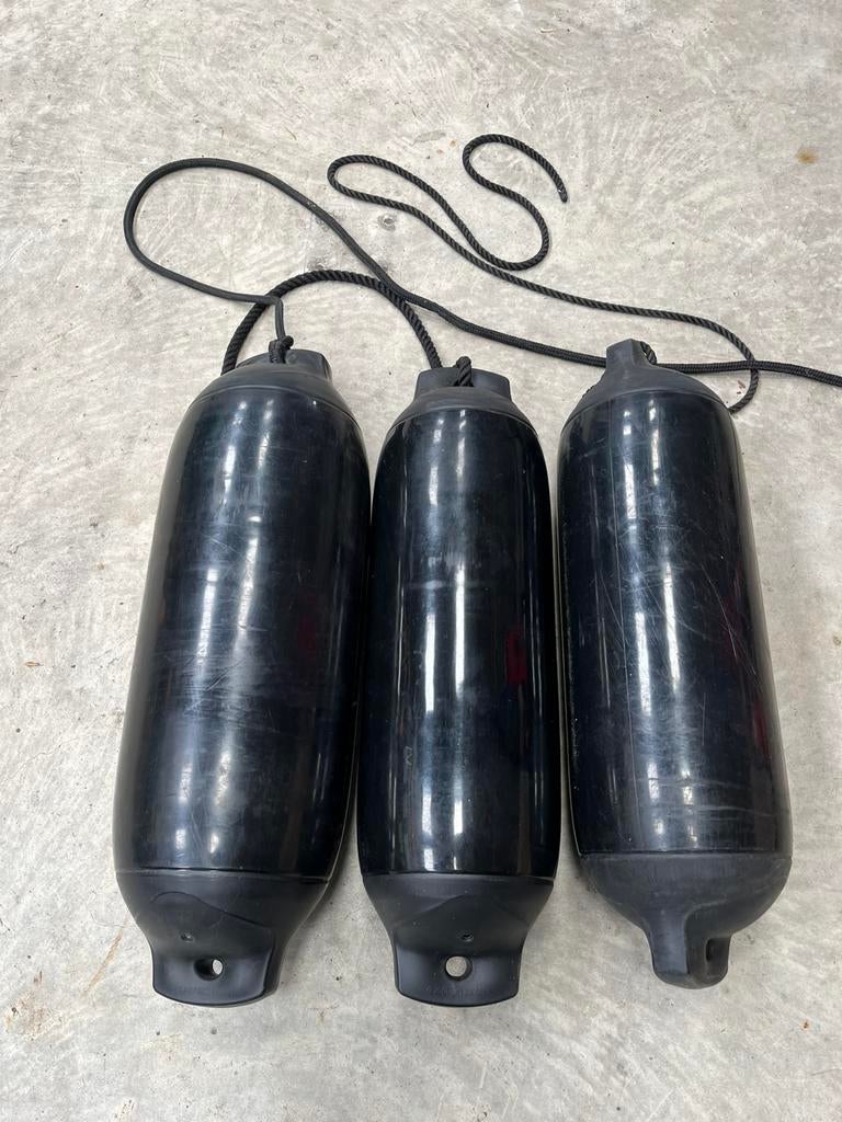 Drie stootwilgen, Watersport en Boten, Accessoires en Onderhoud, Ophalen of Verzenden, Zo goed als nieuw