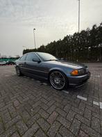 BMW 3-Serie 2.0 CI 320 Coupe 2000 Grijs, Auto's, 75 €/maand, Handgeschakeld, Particulier, 1600 kg
