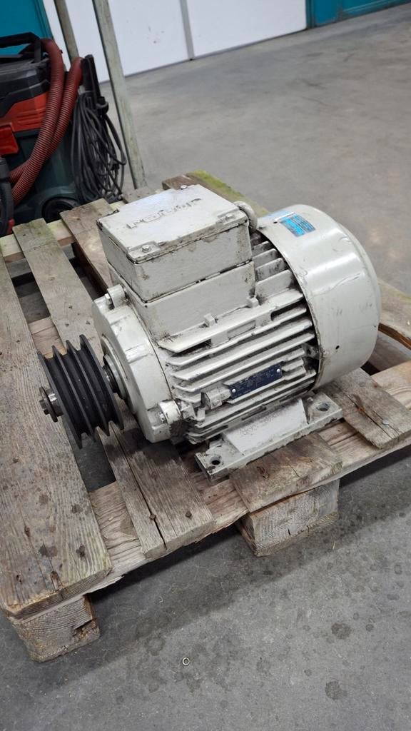 Rotor Elektromotor 4 kW - 950 rpm met poelie, Ophalen, Gebruikt, Elektromotor, Minder dan 1400 rpm