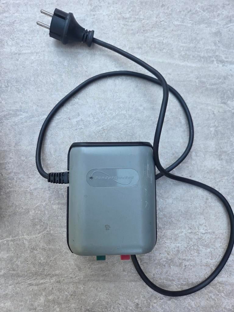 Pondprotector vijverbeveiliging met schrikdraad, Ophalen of Verzenden, Gebruikt