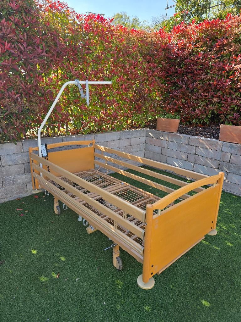 Hoog laag bed te koop, in goede staat, Ophalen, Zo goed als nieuw