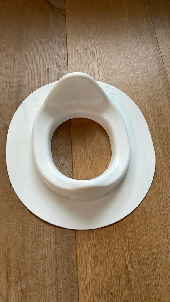 Wc bril / toilet bril verkleiner wit plastic, Ophalen, Zo goed als nieuw, Overige typen