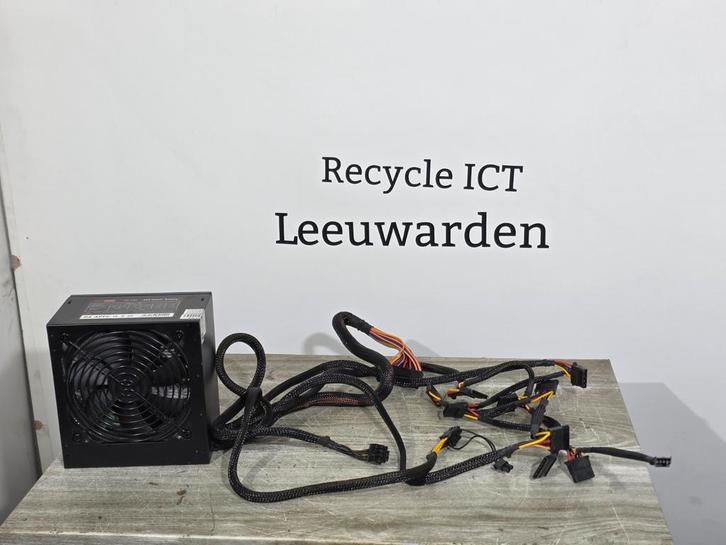 Tech solo 730w max voeding psu power supply tp-730, Computers en Software, Interne voedingen, Gebruikt, Ophalen of Verzenden