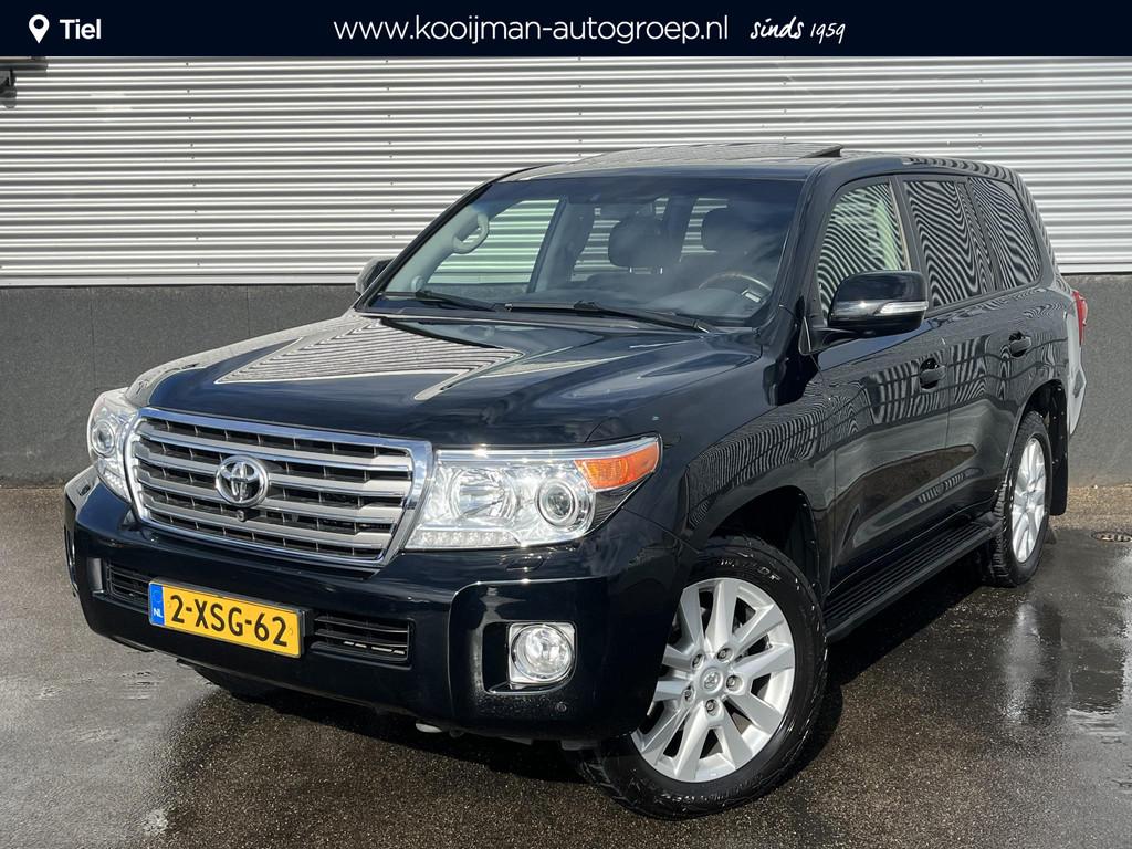 Toyota Land Cruiser V8 4.5 D-4D Executive 7p. 272PK Navigati, Auto's, Automaat, Euro 5, Gebruikt, 8 cilinders