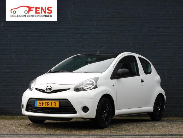 Toyota Aygo 1.0 VVT-i Access NETTE AUTO! APK T/M 4-3-2027! B, Auto's, Toyota, Bedrijf, Te koop, Aygo, ABS, Airbags, Alarm, Bluetooth
