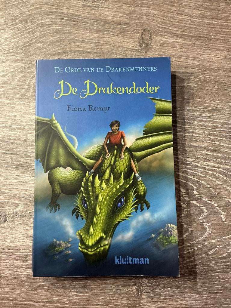 De Drakendoder - Fiona Rempt (De Orde van de Drakenmenners), Ophalen of Verzenden, Gelezen