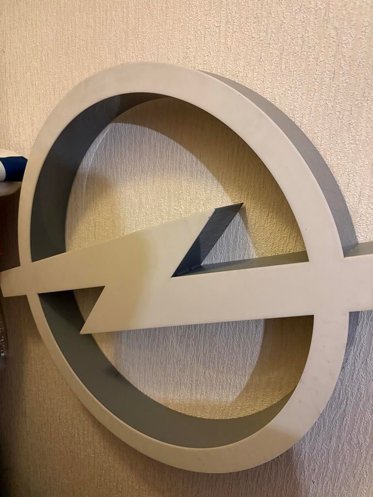 Opel logo lichtbak voorzijde, Ophalen, Gebruikt, Lichtbak of (neon) lamp