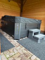 Wellis Jacuzzi Praque life 6persoons 5 zit en 1 ligplek, Ophalen, Zo goed als nieuw, Vast