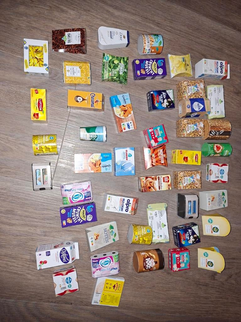 boodschappen voor speelkeuken, Ophalen