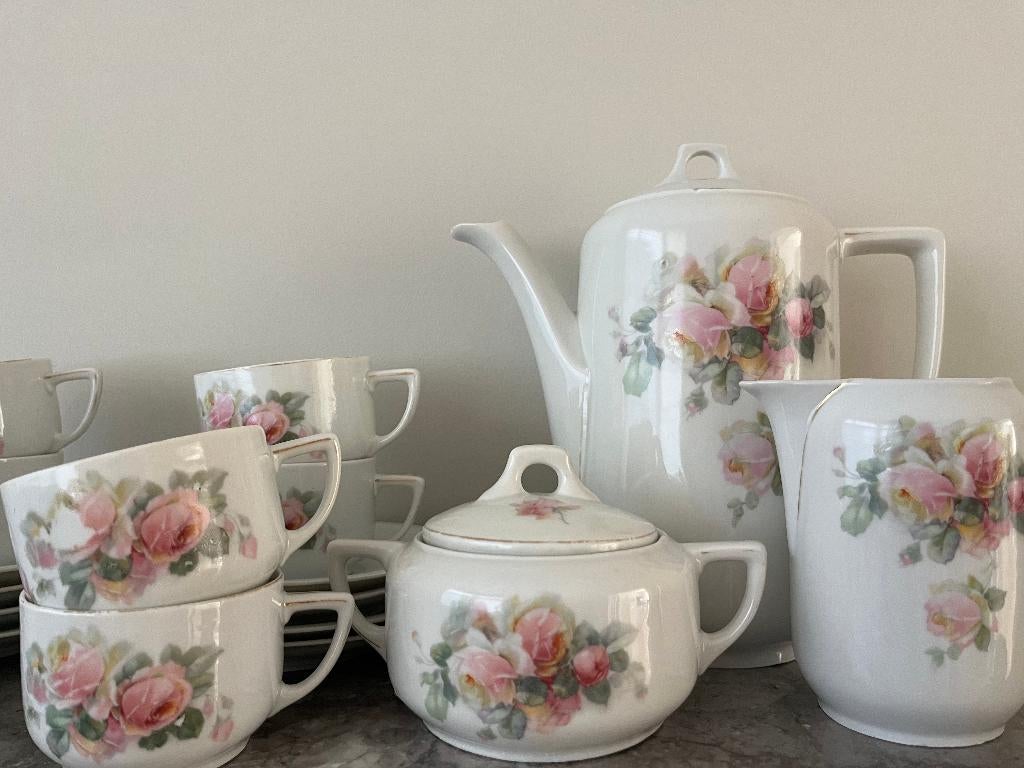 Decoratief brocante servies uit Frankrijk, Ophalen of Verzenden
