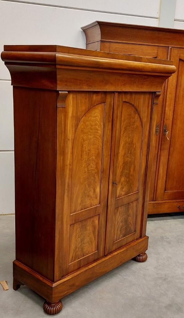 Mooie antieke Hollandse meidenkast. Mahonie., Antiek en Kunst, Ophalen