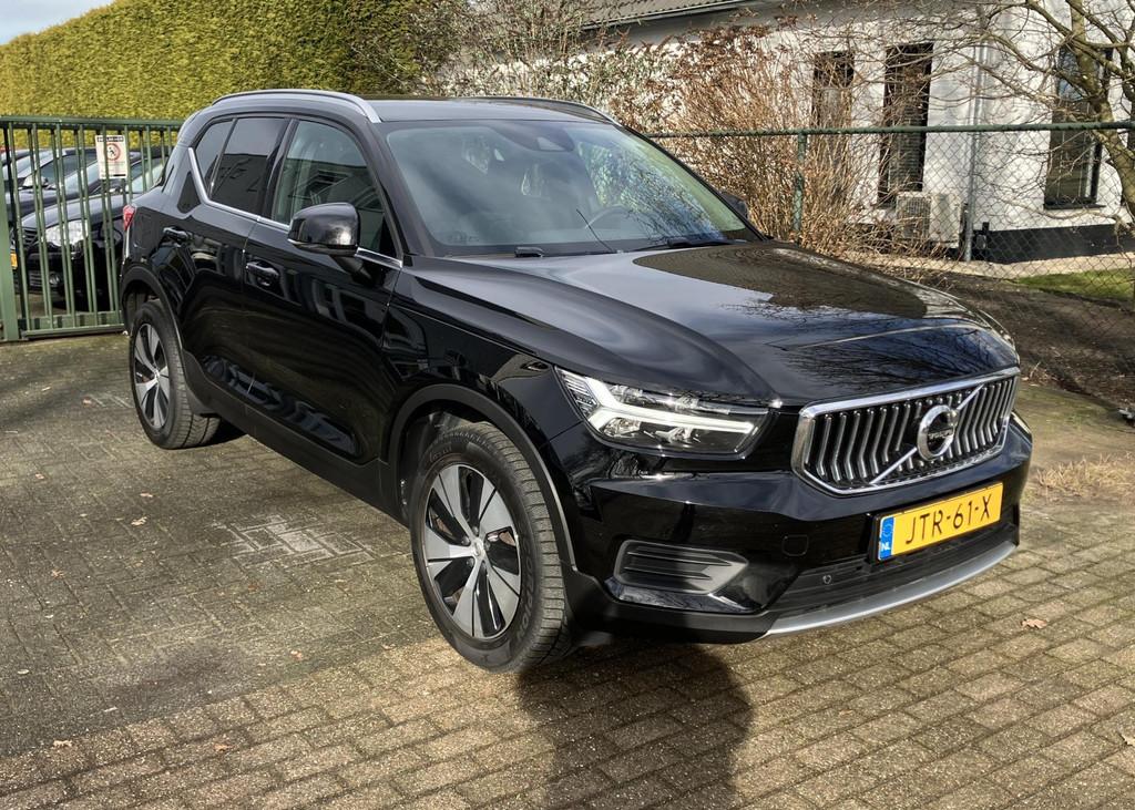 Volvo XC40 1.5 T4 Recharge Inscription PLUG- IN NAVI CRUISE, Stof, Start-stop-systeem, Zwart, Plug-in hybride