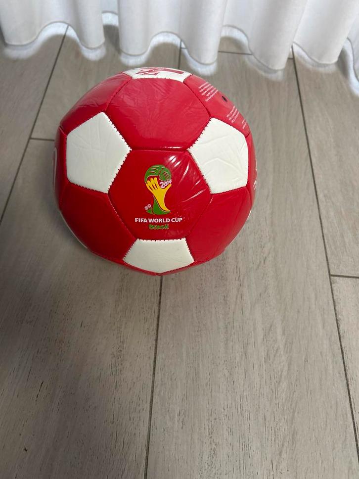 Coca-Cola FIFA World Cup 2014 Voetbal Brazilië, Sport en Fitness, Voetbal, Zo goed als nieuw, Bal, Maat XL, Ophalen of Verzenden