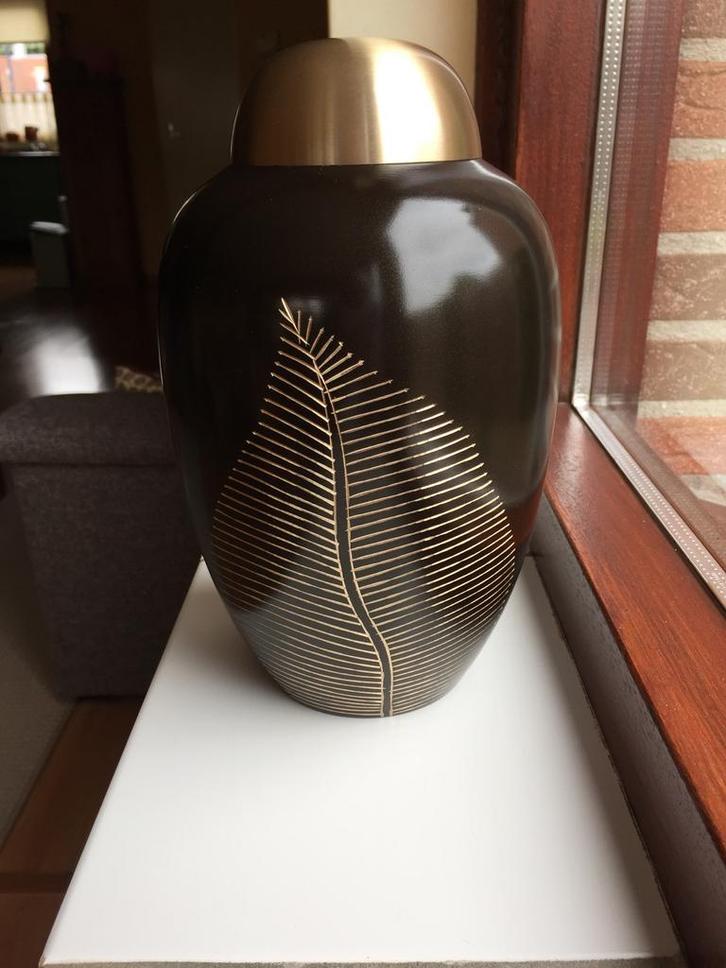 Nieuwe urn met bladmotief grote groot mensen of dieren urnen, Huis en Inrichting, Woonaccessoires | Overige, Nieuw, Ophalen of Verzenden