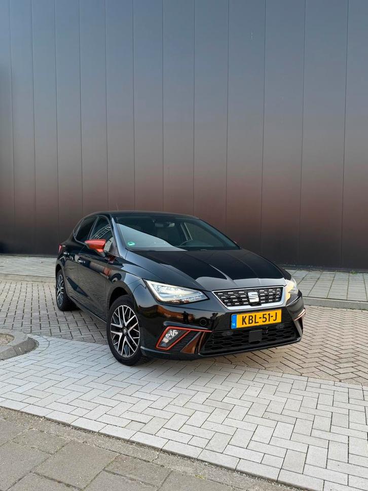 Seat Ibiza Beats 1.0 TSI 95pk 2019 Zwart Virtual Camera, Auto's, Seat, Bedrijf, Ibiza, ABS, Achteruitrijcamera, Adaptieve lichten