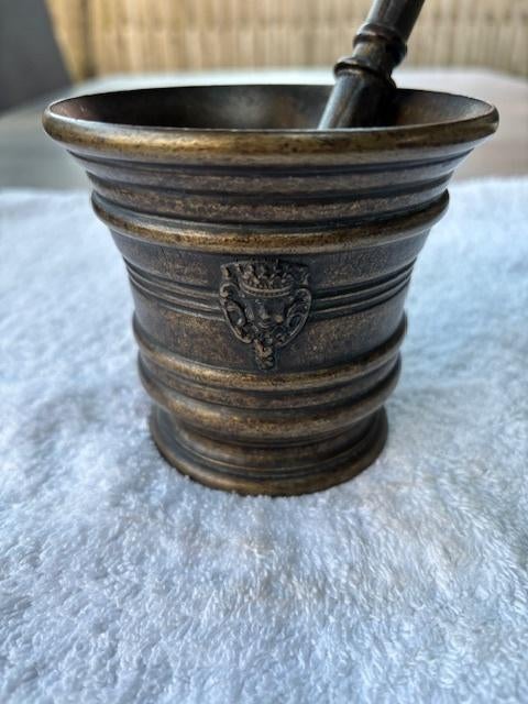 Oude bronzen vijzel., Ophalen of Verzenden, Brons