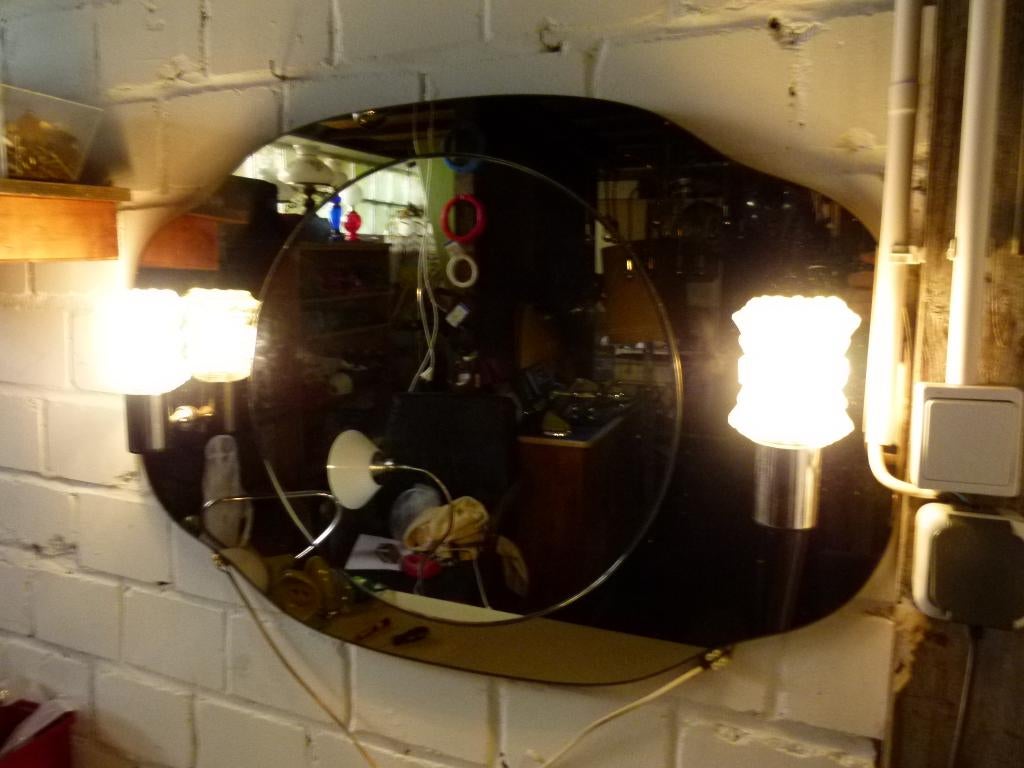 vintage spiegel badkamer met verlichting 70er, Huis en Inrichting, Woonaccessoires | Spiegels, Ophalen, Gebruikt, 75 tot 100 cm