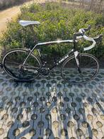 Trek Madone 2.1 - 200 Series Alpha Aluminium (105, 60 inch), Fietsen en Brommers, Fietsen | Racefietsen, Gebruikt, Heren, Aluminium