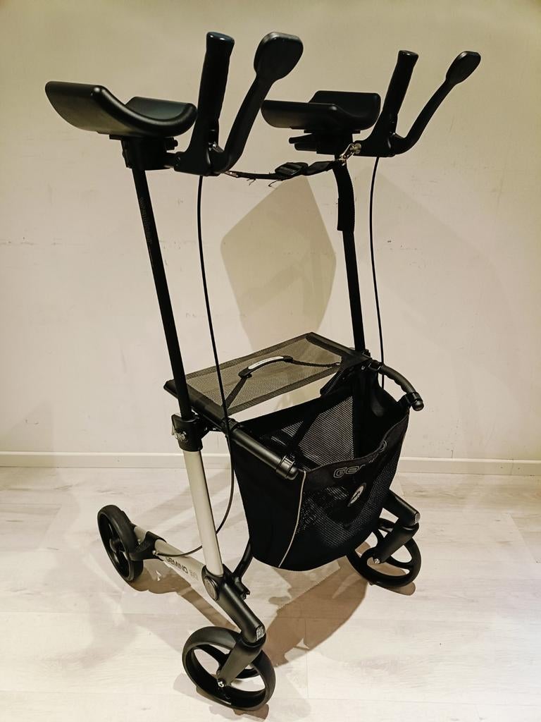 Gemino 30 Walker armschalen rollator incl Servicebeurt ZGAN., Diversen, Rollators, -, -, Ophalen of Verzenden, Zo goed als nieuw