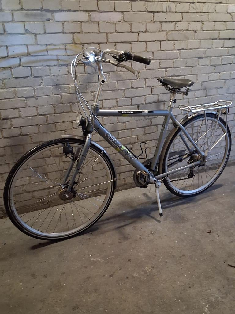 Te Koop,Giant merk fiets 28 maat., Fietsen en Brommers, Ophalen, Zo goed als nieuw, Giant, Versnellingen