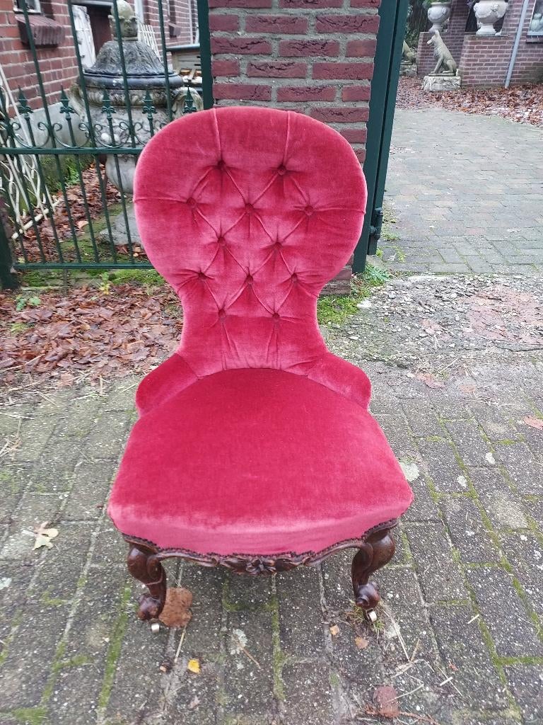 Biedermeier breistoel, gecapitonneerde rode velours., Antiek en Kunst, Antiek | Meubels | Stoelen en Banken, Ophalen